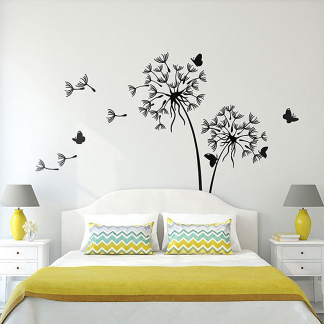 Changez la décoration de votre chambre avec des stickers muraux